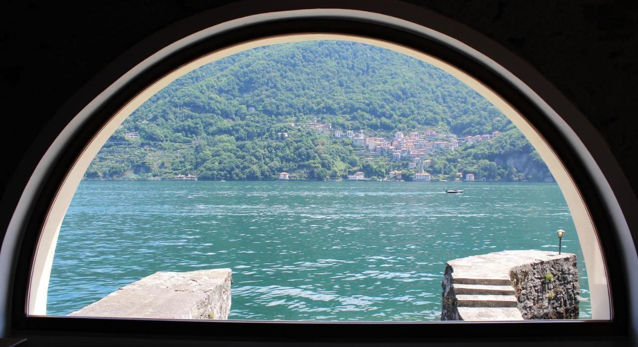 House On The Lake Shore Of 拉利奥 外观 照片